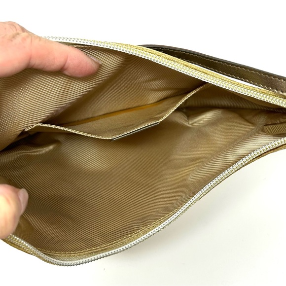 GUCCI gold fabric logo bag with metallic bronze handle, NWOT - Picture 10 of 16